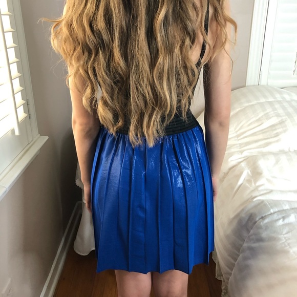 Solddd Outtt - Picture 6 of 7